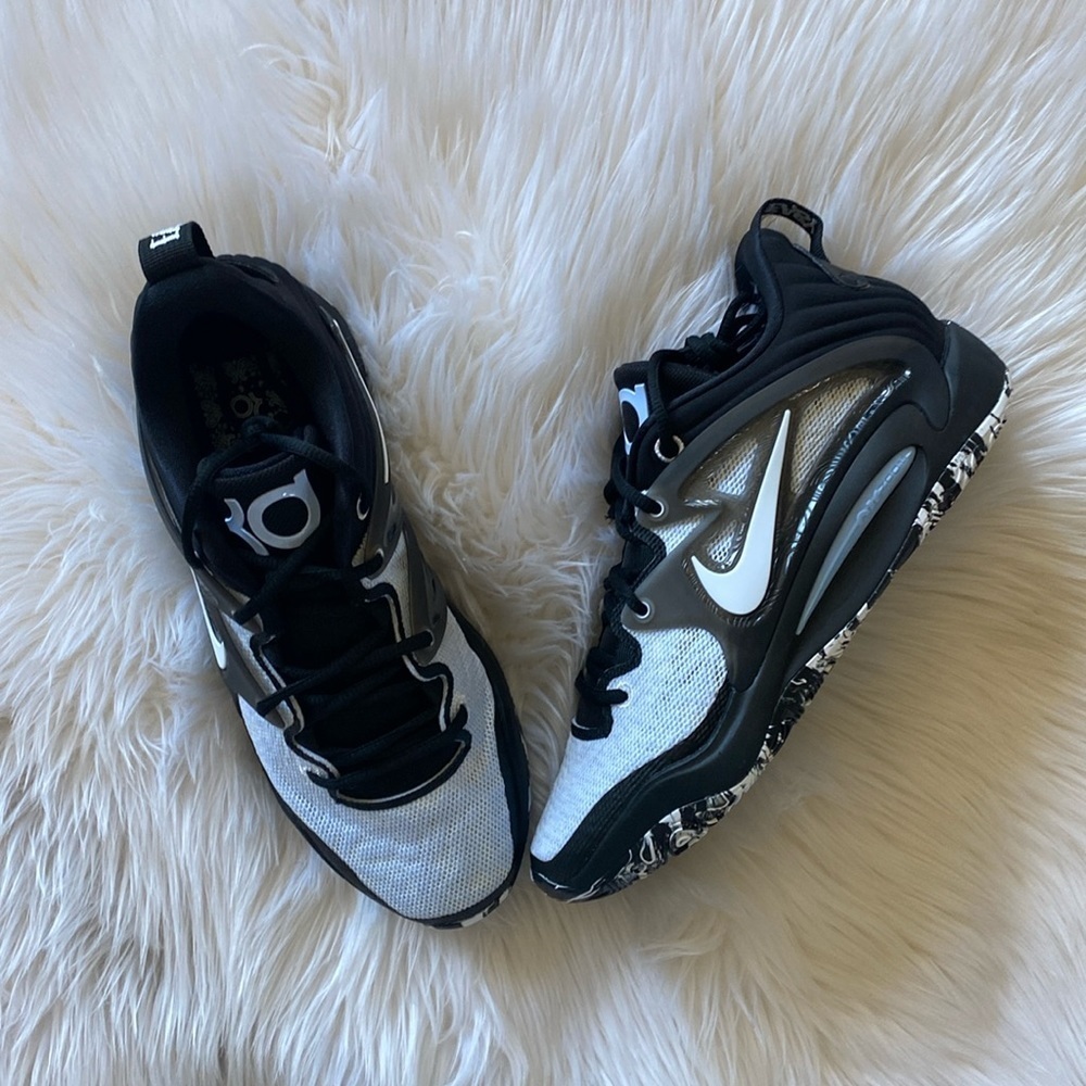🏀 NIKE KD 15 Refuge 8.5